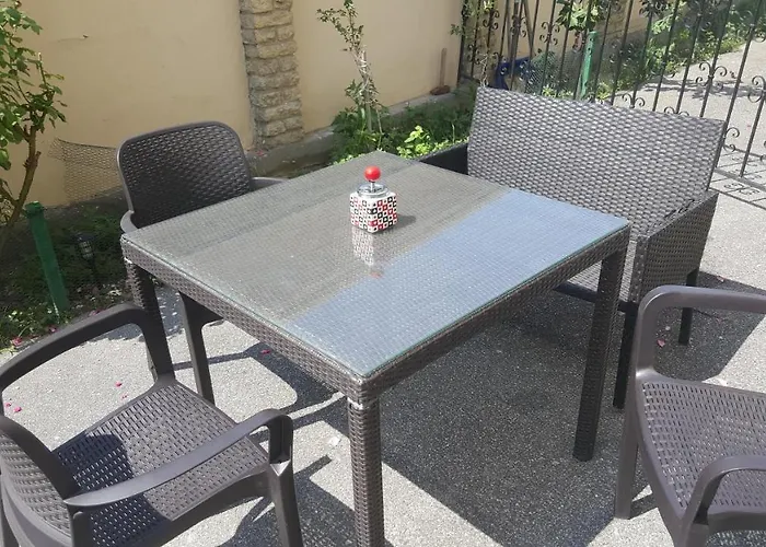 Orhidea Szuterén Apartman